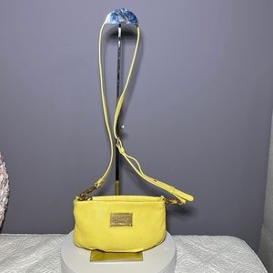 💛Marc by Marc Jacob’s leather crossbody